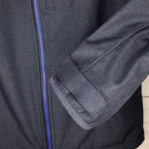 Superdry The Engineered Windtrekker Hooded Jacket - Picture 8 of 15